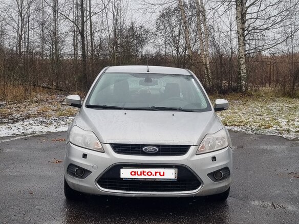 2008 Ford Focus II Рестайлинг, серебристый, 450000 рублей - вид 1