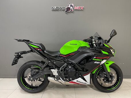 2021 Kawasaki Ninja 650, зелёный, 850000 рублей, вид 1