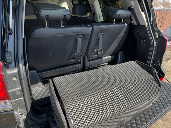2011 Lexus LX 570 III, чёрный, 3800000 рублей - вид 25