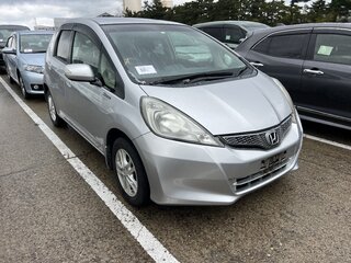 2012 Honda Fit II, серебристый, 915000 рублей, вид 4