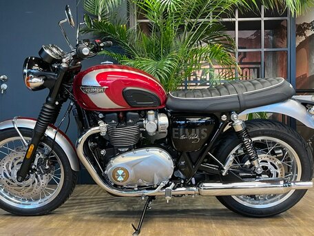 2024 Triumph Bonneville T120, красный, 1790000 рублей, вид 2