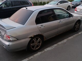 2004 Mitsubishi Lancer IX, серебристый, 250000 рублей, вид 3