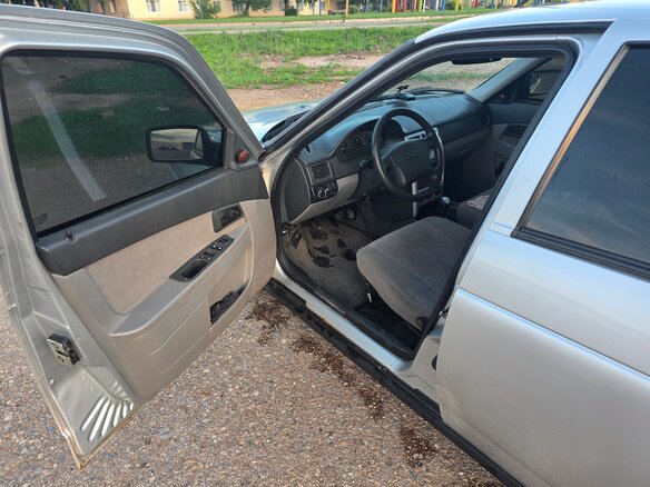 2010 Lada (ВАЗ) Priora I, серый - вид 4