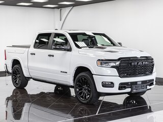 2025 Ram 1500 Crew Cab V Рестайлинг, белый, 9090000 рублей, вид 3
