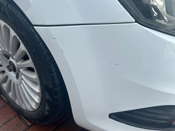 2010 Ford Focus II Рестайлинг, белый, 650000 рублей - вид 18