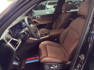 2025 BMW X5 40i IV (G05/G18) Рестайлинг, чёрный, 11950000 рублей, вид 3