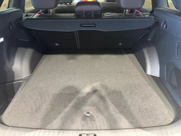 2026 Geely Monjaro I Рестайлинг, чёрный, 4190000 рублей - вид 38