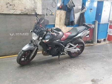 2010 Suzuki GSR 600, серый, 450000 рублей, вид 5