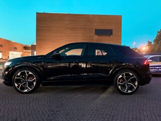 2019 Audi Q8 55 TFSI I (4M), чёрный, 6050000 рублей, вид 3