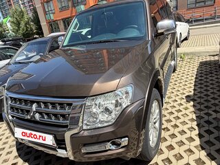 2017 Mitsubishi Pajero IV Рестайлинг 2, коричневый, 2950000 рублей, вид 3