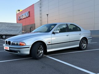 1996 BMW 5 серии 523i IV (E39), серебристый, 1000000 рублей, вид 3