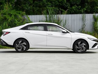 2026 Hyundai Elantra VII (CN7) Рестайлинг, белый, 2020000 рублей, вид 5