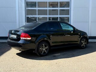 2012 Volkswagen Polo V, чёрный, 642000 рублей, вид 5
