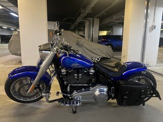 2019 Harley-Davidson Fat Boy, синий, 2170000 рублей, вид 1