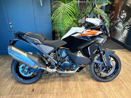 2026 KTM 1390 Super Adventure S Evo, оранжевый, 2750000 рублей, вид 1