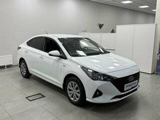 2020 Hyundai Solaris II Рестайлинг, белый, 1460000 рублей, вид 3