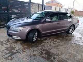 2012 Skoda Superb II, серый, 900000 рублей, вид 1