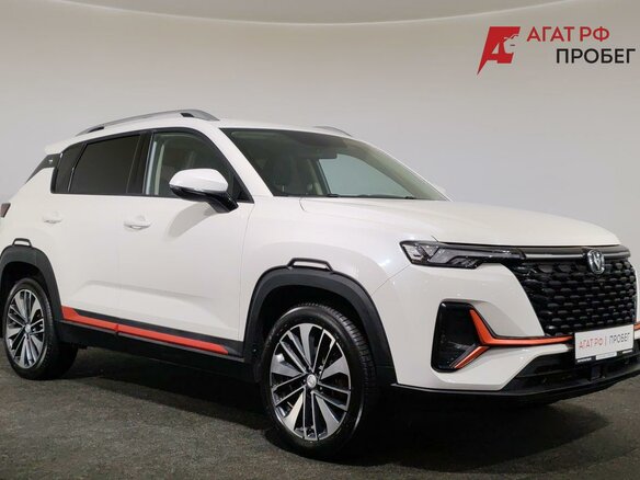 2024 Changan CS35 Plus I Рестайлинг, белый - вид 2