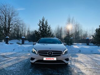 2014 Mercedes-Benz A-Класс 180 III (W176), белый, 1690000 рублей, вид 4