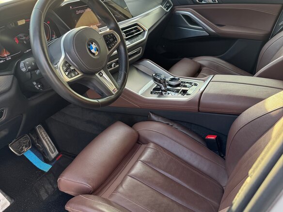 2020 BMW X6 40i III (G06), белый, 8000000 рублей - вид 7