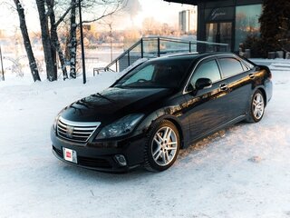 2010 Toyota Crown XIII (S200), чёрный, 2050000 рублей, вид 2