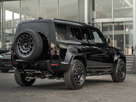 2026 Land Rover Defender Octa II, чёрный, 27100000 рублей, вид 5