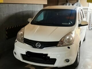 2013 Nissan Note I Рестайлинг, белый, 790000 рублей, вид 2