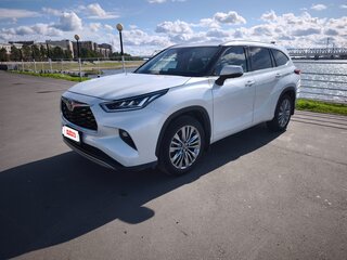 2025 Toyota Highlander IV (XU70), белый, 5000000 рублей, вид 1