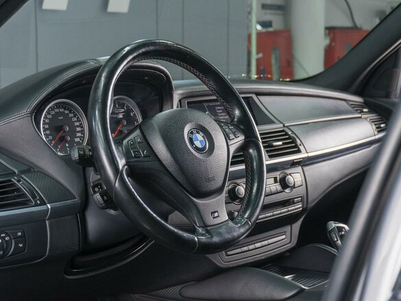 2011 BMW X5 M I (E70), серый, 2129000 рублей - вид 13