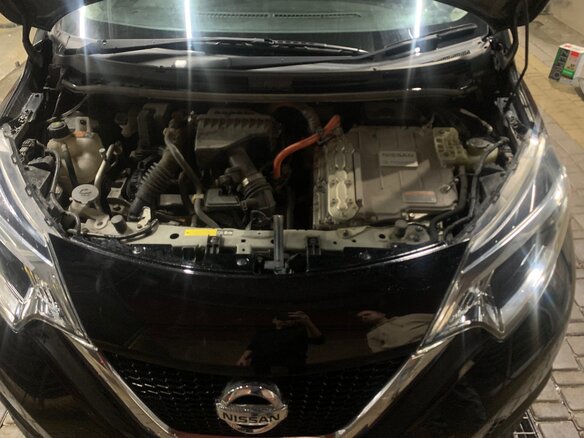 2017 Nissan Note e-Power II Рестайлинг, чёрный, 920000 рублей - вид 15
