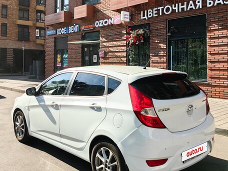 2011 Hyundai Solaris I, белый, 515000 рублей, вид 5