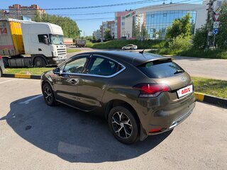 2013 Citroen DS4, коричневый, 650000 рублей, вид 4