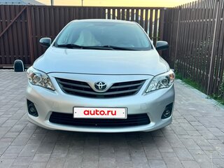 2013 Toyota Corolla X (E140, E150) Рестайлинг, серебристый, 1500000 рублей, вид 1