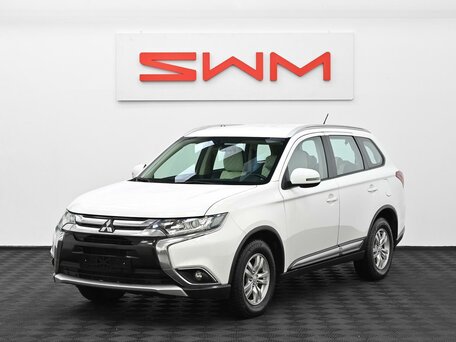 2016 Mitsubishi Outlander III Рестайлинг 2, белый, 1515000 рублей, вид 3