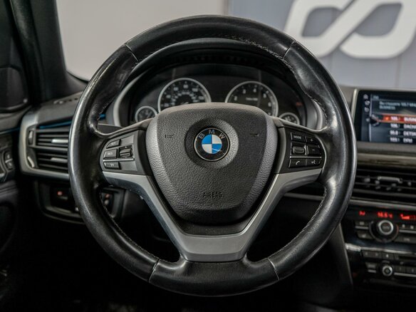 2016 BMW X5 35i III (F15), белый - вид 26