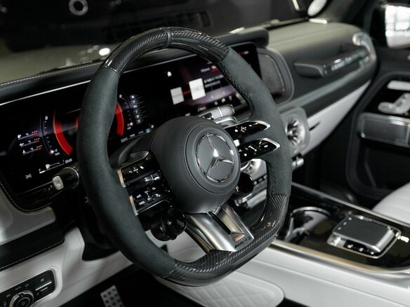 2026 Mercedes-Benz G-Класс AMG 63 AMG II (W465) Рестайлинг, серый - вид 5