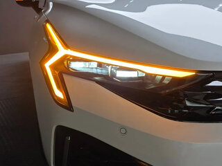 2025 Kia K5 III Рестайлинг, белый, 3200000 рублей, вид 3