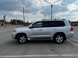 2010 Toyota Land Cruiser 200 Series, серебристый, 2990000 рублей, вид 4