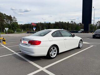 2012 BMW 3 серии 320i V (E90/E91/E92/E93) Рестайлинг, белый, 1550000 рублей, вид 4