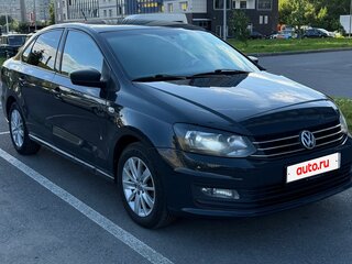 2016 Volkswagen Polo V Рестайлинг, серый, 920000 рублей, вид 3