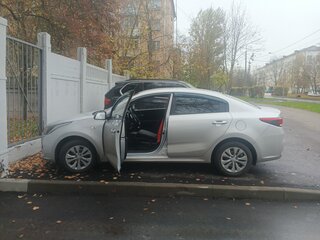 2020 Kia Rio IV, серый, 1530000 рублей, вид 2