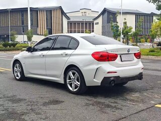 2022 BMW 1 серии 120i III (F52) Рестайлинг, белый, 1890000 рублей, вид 4