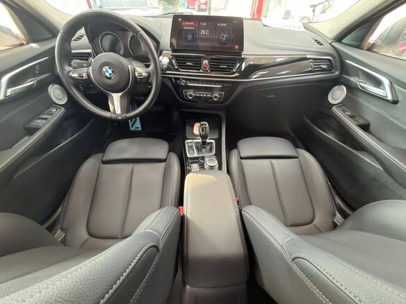 2022 BMW 1 серии 120i III (F52) Рестайлинг, красный, 2180000 рублей - вид 8