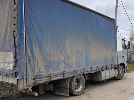 1995 Volvo FH, серебристый, 900000 рублей, вид 3