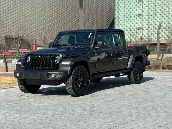 2026 Jeep Gladiator II (JT) Рестайлинг, чёрный, 6980000 рублей