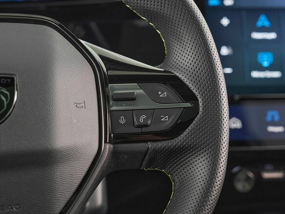 2025 Peugeot 408 X III, белый, 4999000 рублей - вид 12