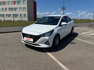 2020 Hyundai Solaris II Рестайлинг, белый, 980000 рублей, вид 2