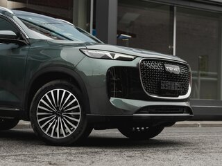 2026 Tenet T8, серый, 3846150 рублей, вид 4