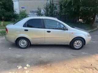 2005 Chevrolet Aveo I, серебристый, 190000 рублей, вид 3