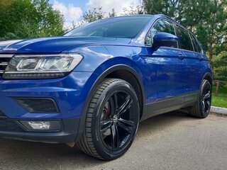 2020 Volkswagen Tiguan II, синий, 2200000 рублей, вид 2